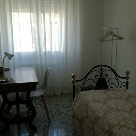 Casa Chiara Apartment San Benedetto del Tronto Luaran gambar