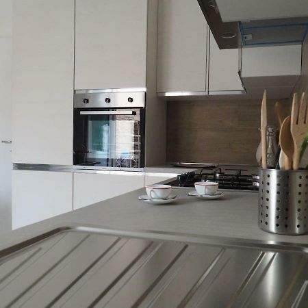 Casa Chiara Apartment San Benedetto del Tronto Luaran gambar