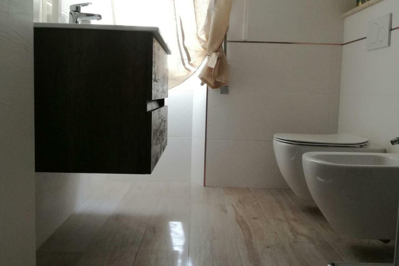 Casa Chiara Apartment San Benedetto del Tronto Luaran gambar