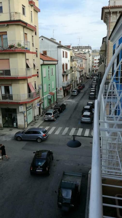 Casa Chiara Apartment San Benedetto del Tronto Luaran gambar